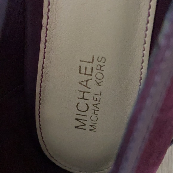 Michael Kors Tabby Flat Suede Plum Shoes - Size 7.5 (38) NWT - Picture 5 of 8